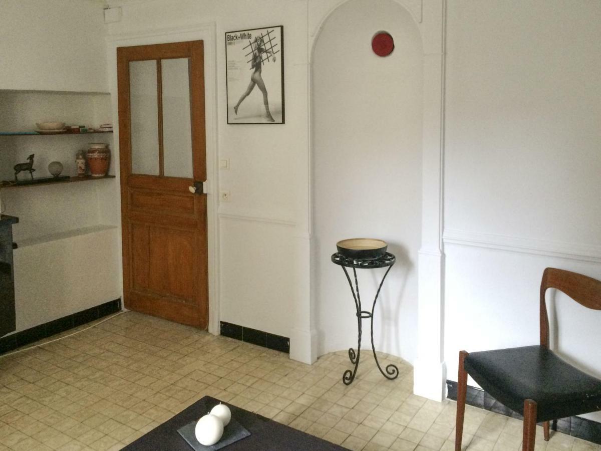 Willa Retro Arty House Mesnay Zewnętrze zdjęcie